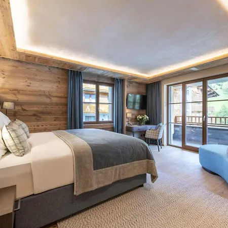 Luxury 4 Bedroom In Διαμέρισμα