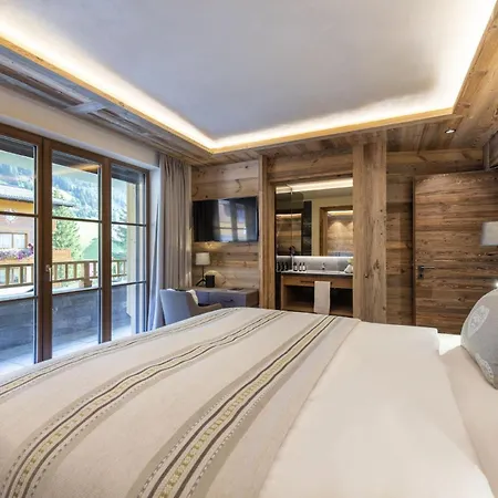 Διαμέρισμα Luxury 4 Bedroom In