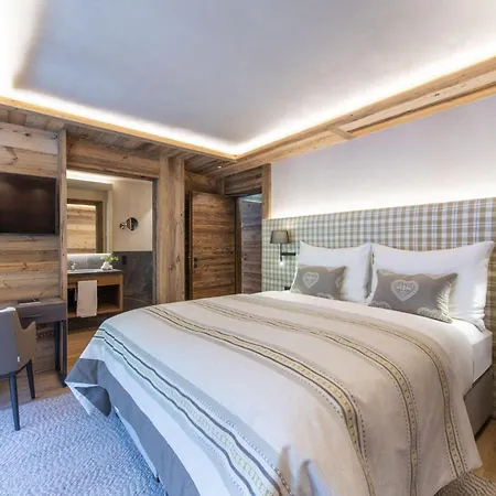 Luxury 4 Bedroom In Διαμέρισμα *